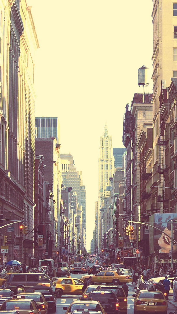 纽约繁忙的街道日落