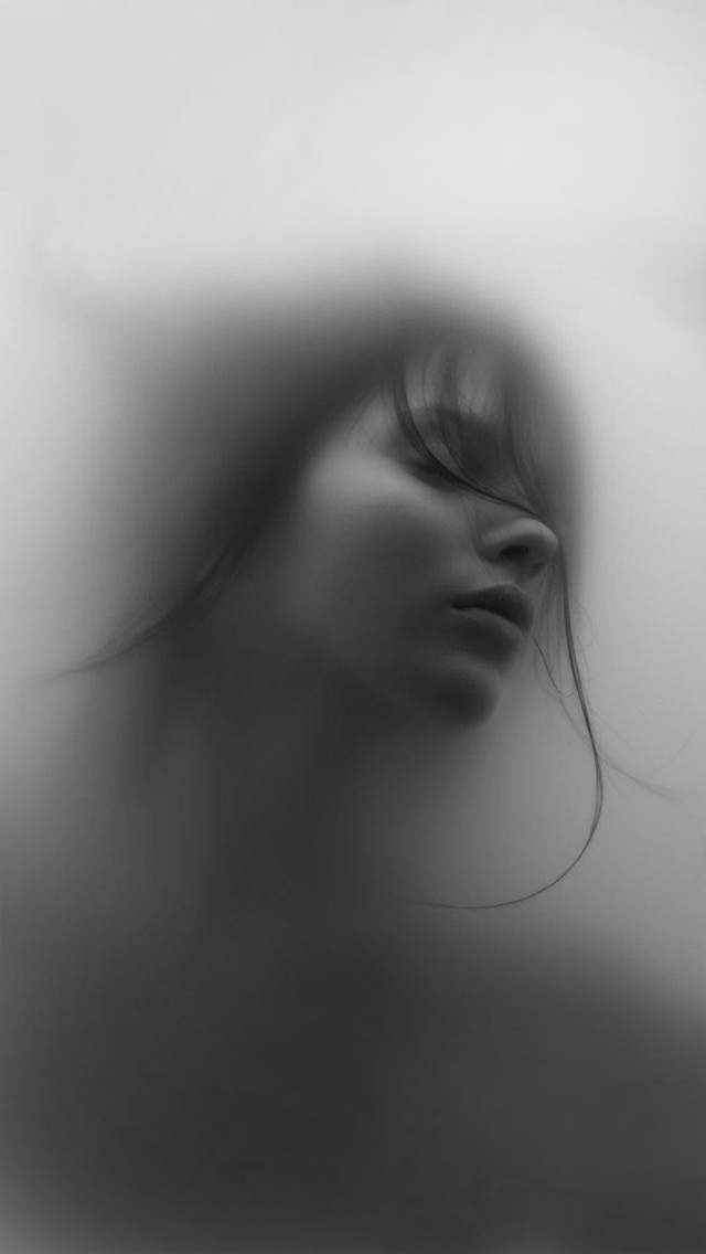 幽灵有雾的女人肖像