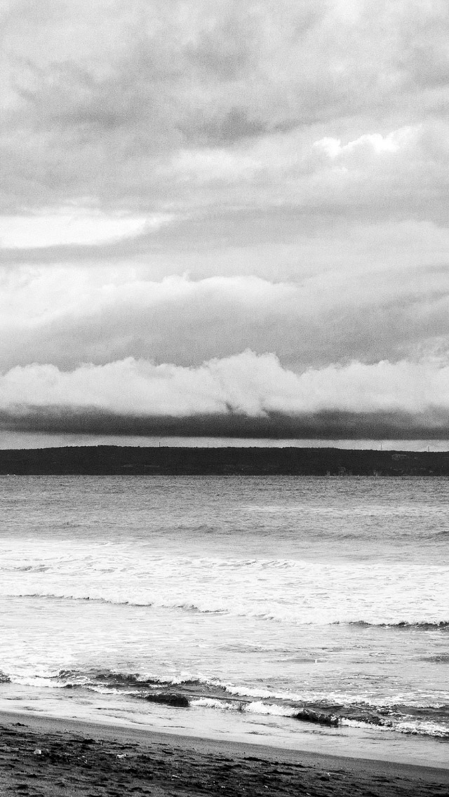 海滩岸暴风云