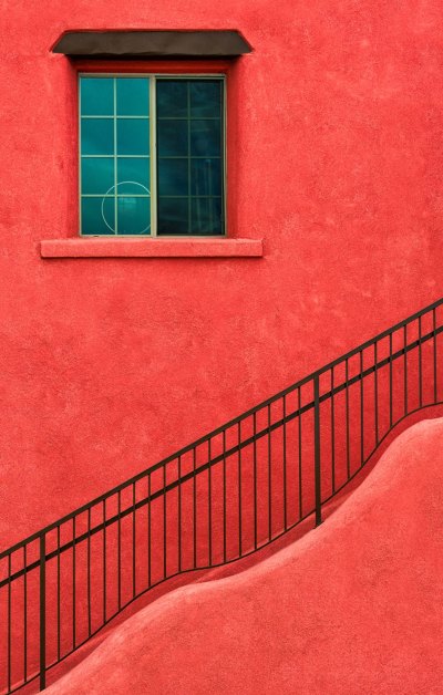 红色壁画楼梯